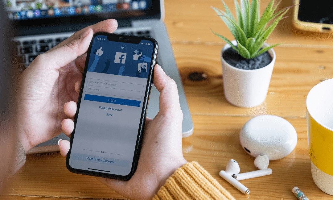 Receiving Spam Messages On Facebook? Protect Your Facebook Account